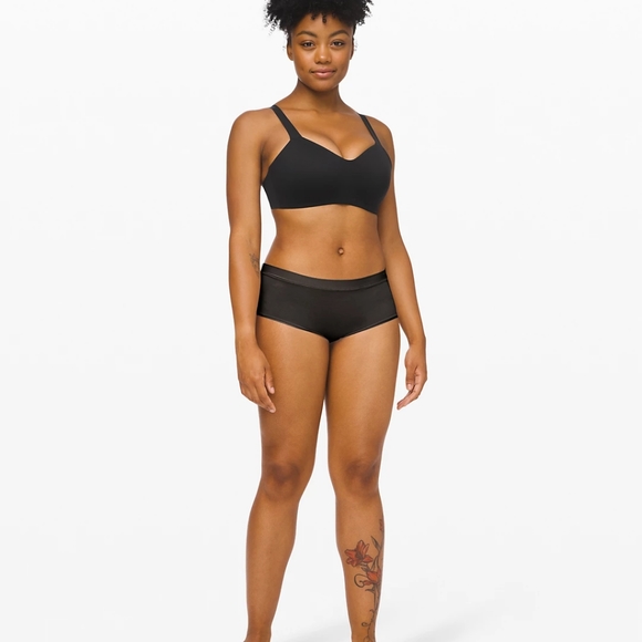 NWT Lululemon hold true bra - Picture 2 of 5